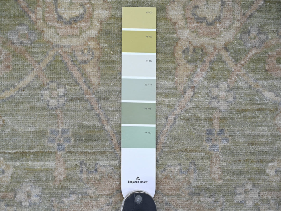 9'8" x 9'10" New Hand Knotted Green Wool Round Oriental Rug - MOA10221537