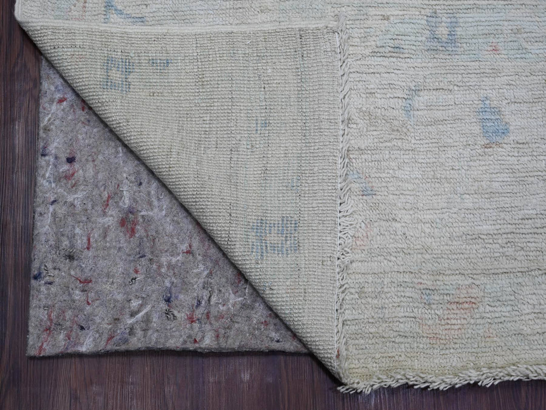 7'8" x 9'7" New Hand Knotted Grey Wool Rectangle Oriental Rug - MOA10221606
