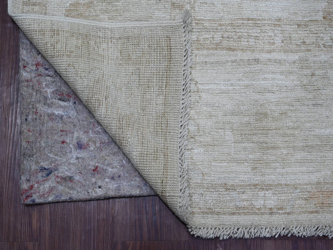 8'0" x 9'10" New Hand Knotted Grey Wool Rectangle Oriental Rug - MOA10221609