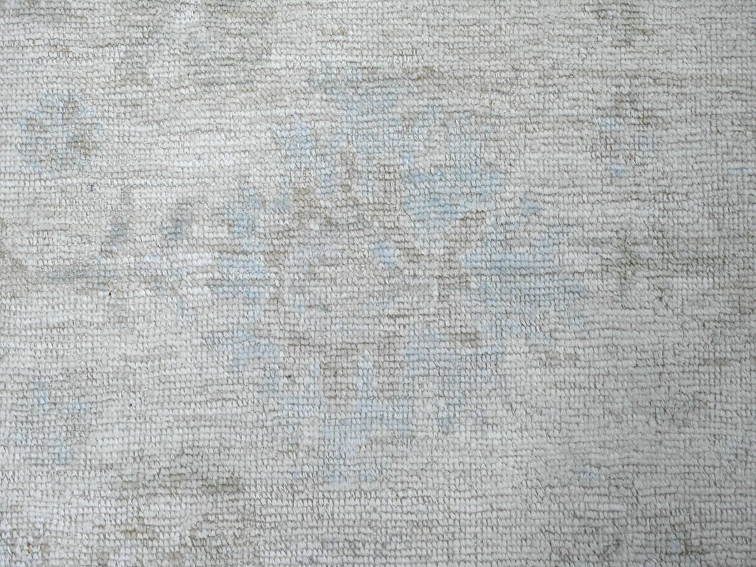 7'9" x 9'11" New Hand Knotted Ivory Wool Rectangle Oriental Rug - MOA10221616