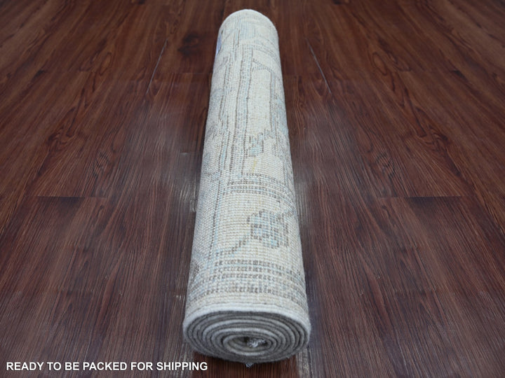 2'7" x 9'8" New Hand Knotted Ivory Wool Rectangle Oriental Rug - MOA10221693