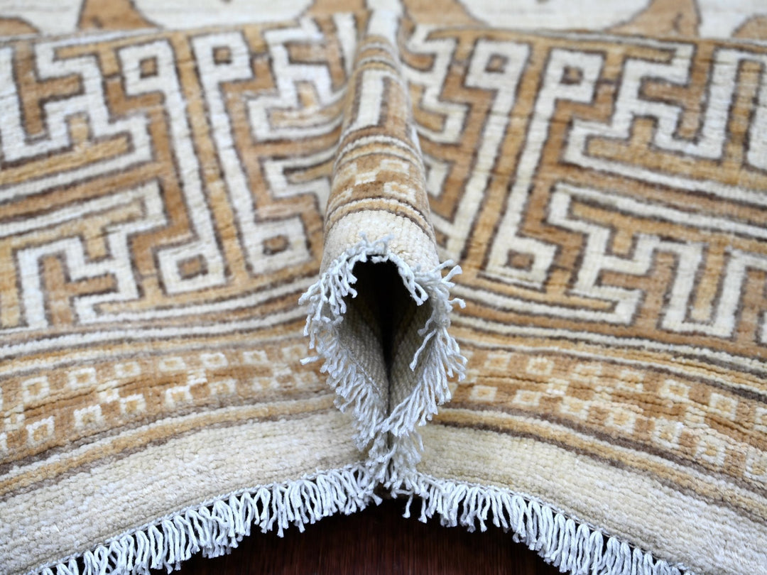 9'11" x 13'10" New Hand Knotted Ivory Wool Rectangle Oriental Rug - MOA10221880
