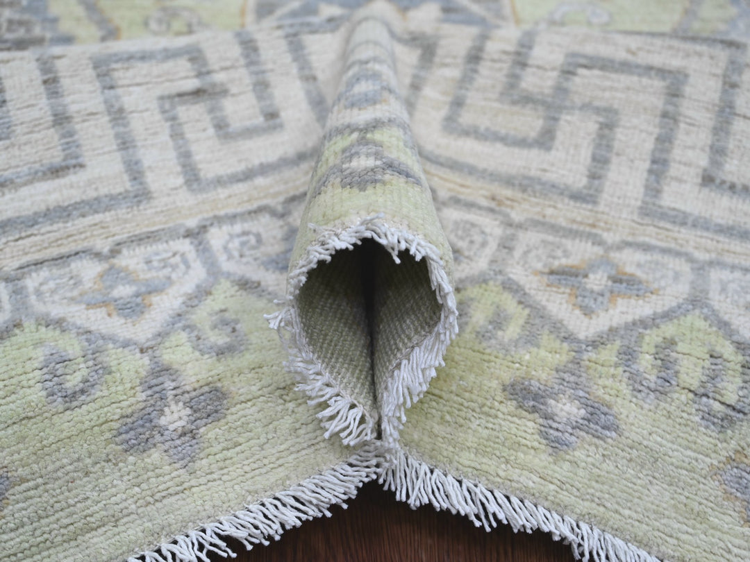 8'11" x 11'8" New Hand Knotted Green Wool Rectangle Oriental Rug - MOA10221882