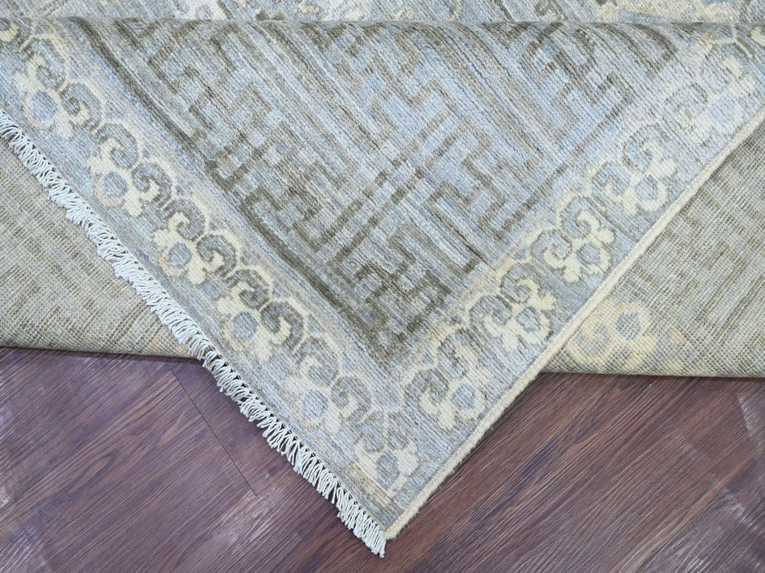 8'8" x 11'8" New Hand Knotted Grey Wool Rectangle Oriental Rug - MOA10221885