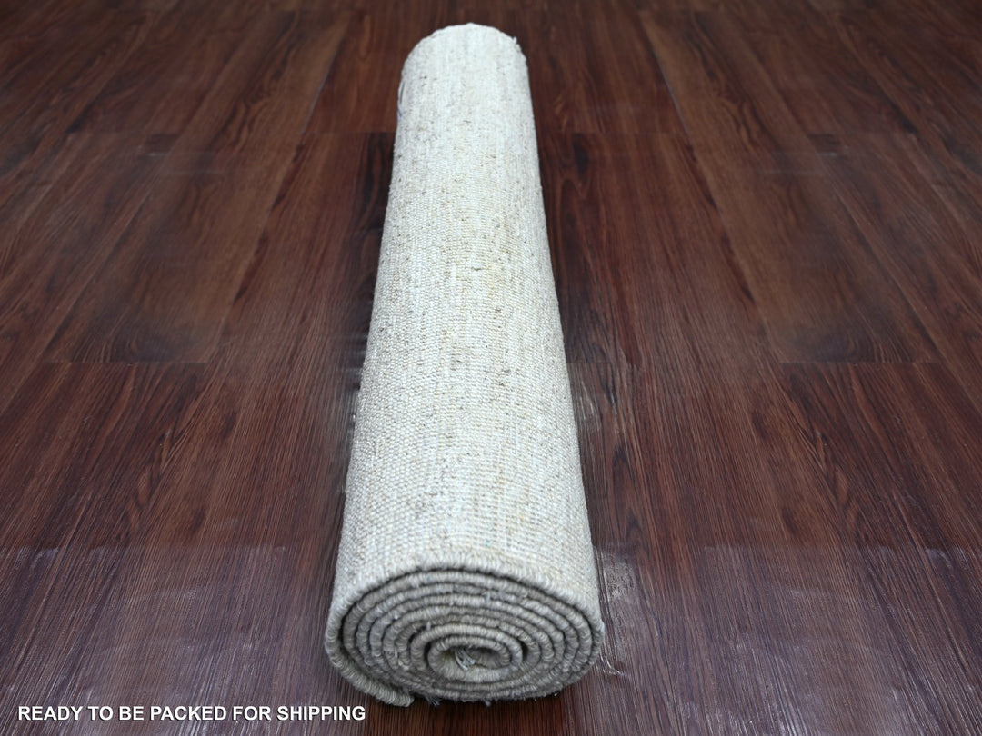 2'6" x 7'6" New Hand Knotted Ivory Wool Runner Oriental Rug - MOA10221906