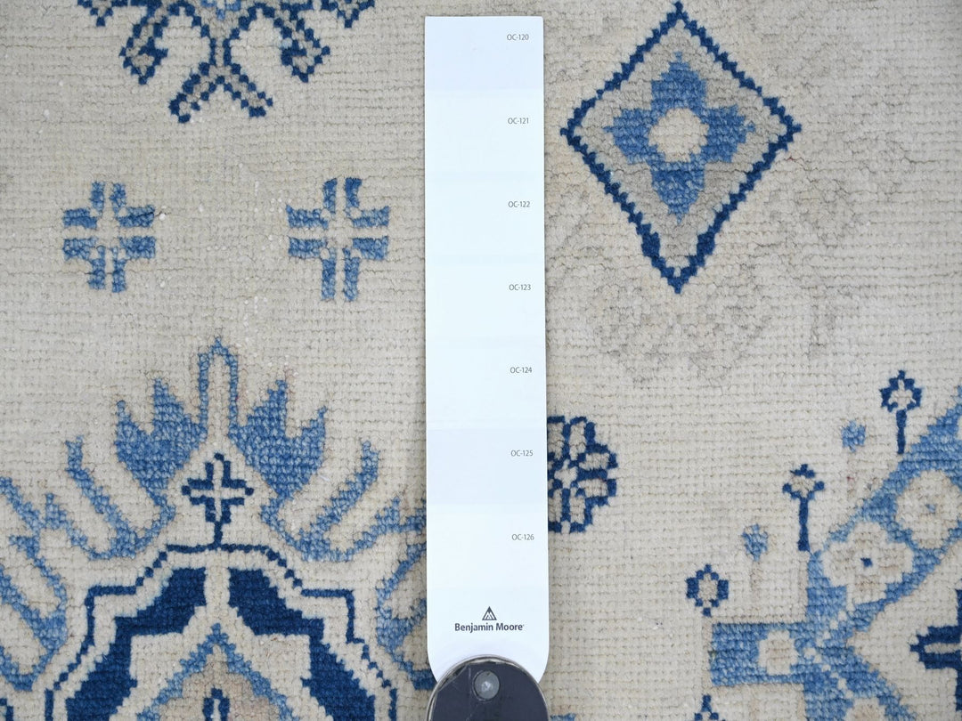 4'7" x 6'5" New Hand Knotted Ivory Wool Rectangle Oriental Rug - MOA10221920