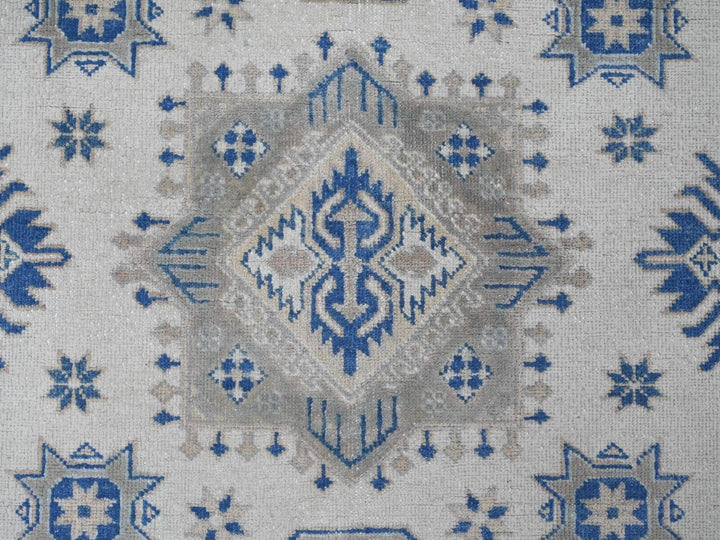 7'9" x 9'3" New Hand Knotted Ivory Wool Rectangle Oriental Rug - MOA10222196