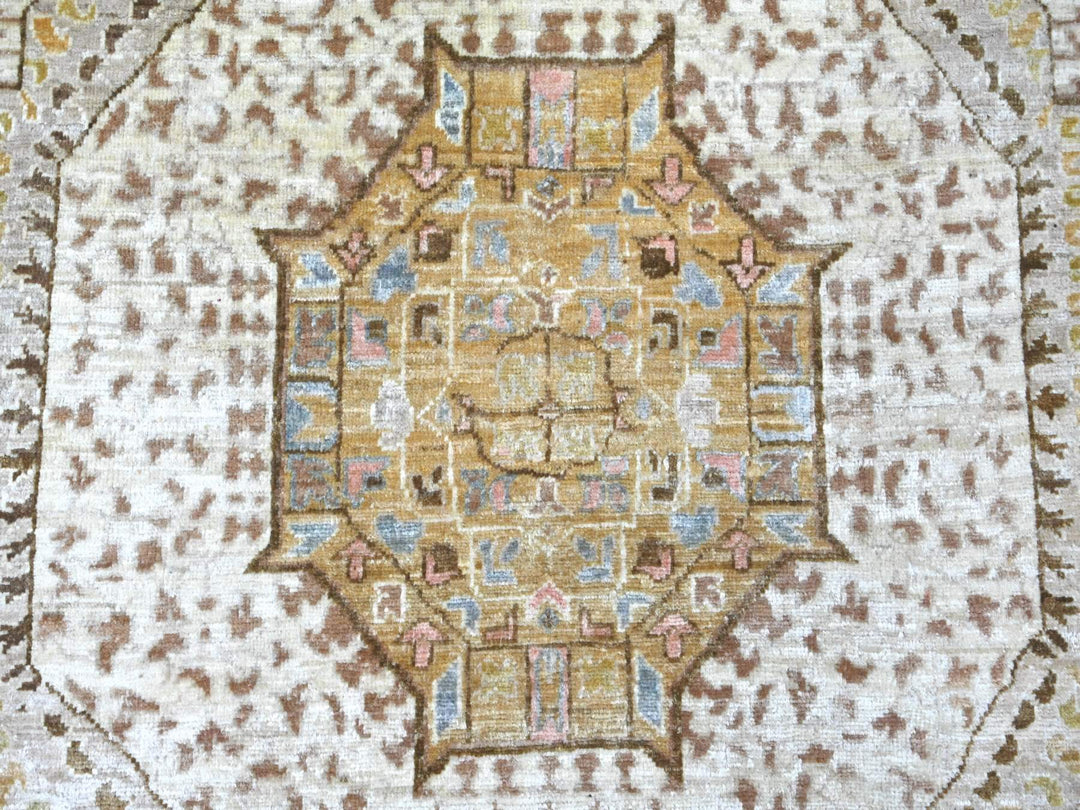 9'10" x 13'9" New Hand Knotted Ivory Wool Rectangle Oriental Rug - MOA10222223