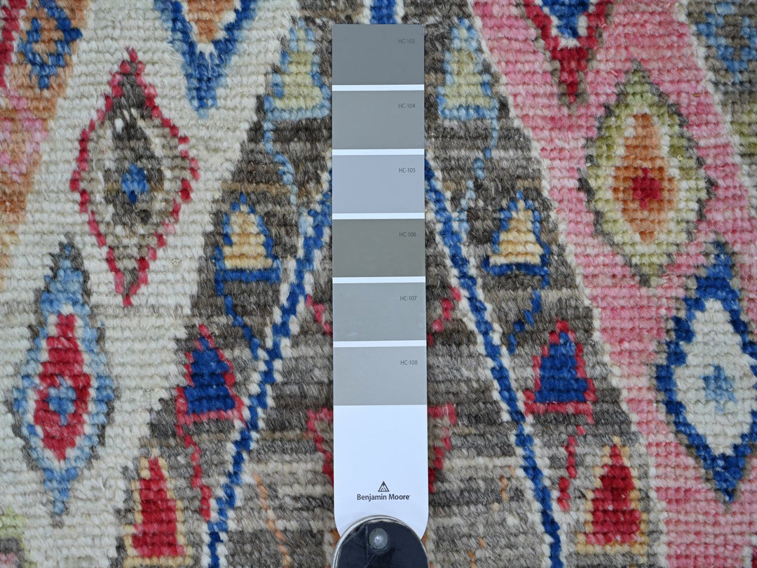 7'9" x 9'11" New Hand Knotted Grey Wool Rectangle Oriental Rug - MOA10222439