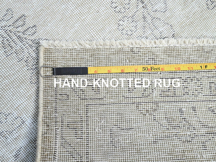 2'6" x 7'6" Vintage Hand Knotted Ivory Wool Runner Oriental Rug - MOA102224