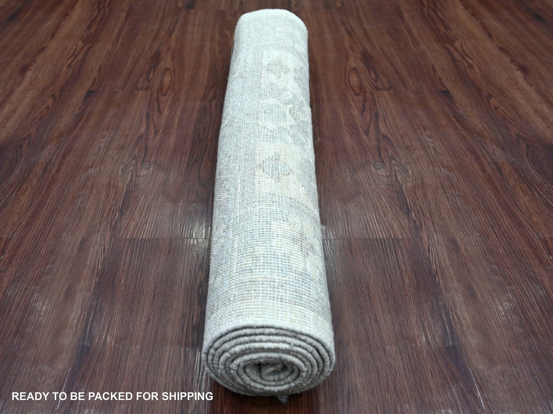 2'9" x 7'8" New Hand Knotted Ivory Wool Runner Oriental Rug - MOA10222534