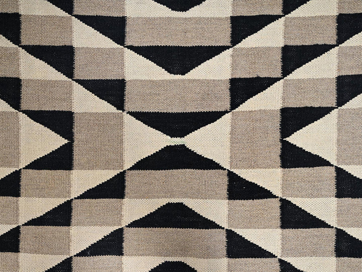 7'11" x 9'11" New Hand Woven Brown Wool Rectangle Oriental Rug - MOA1022258