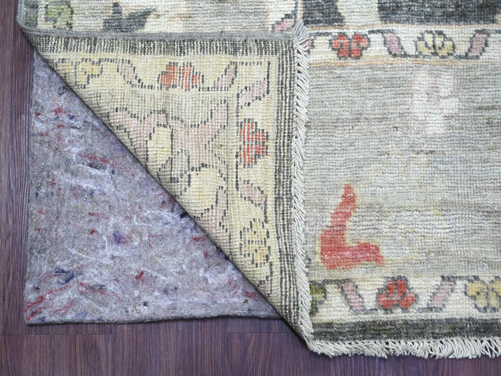 7'11" x 9'9" New Hand Knotted Grey Wool Rectangle Oriental Rug - MOA10222615