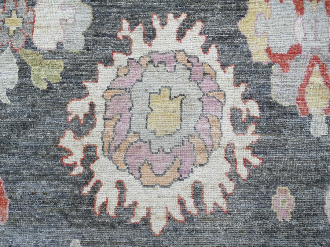 7'11" x 9'9" New Hand Knotted Grey Wool Rectangle Oriental Rug - MOA10222615