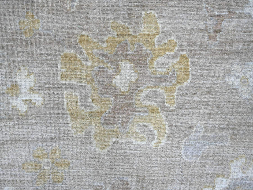 8'1" x 9'5" New Hand Knotted Brown Wool Rectangle Oriental Rug - MOA10222622