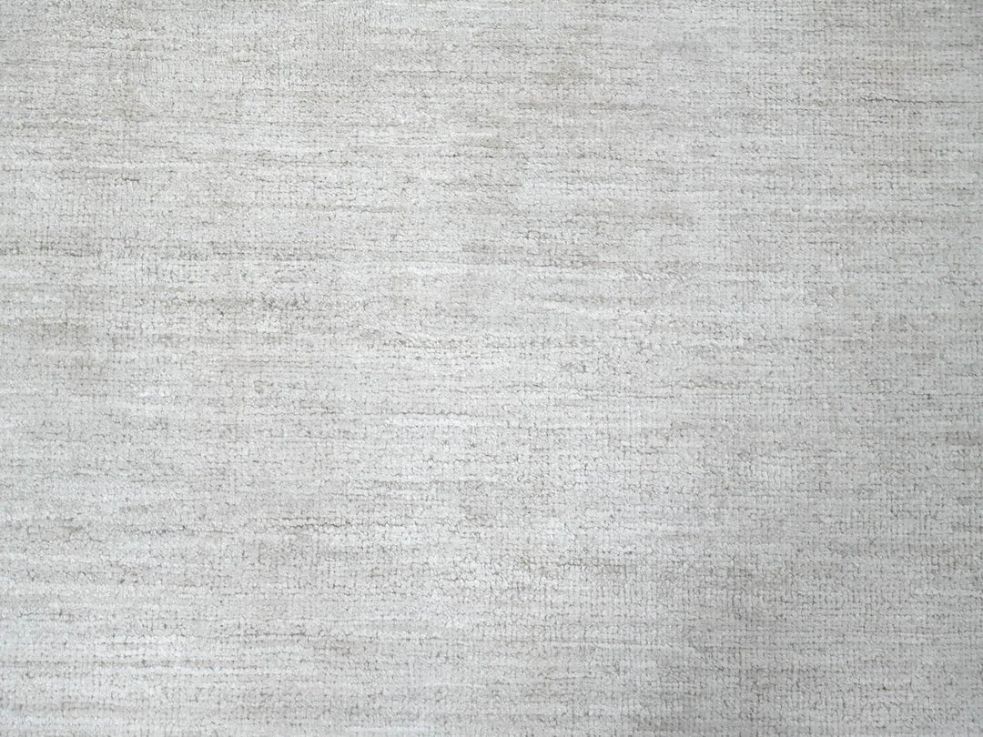 9'8" x 13'4" New Hand Knotted Ivory Wool Rectangle Oriental Rug - MOA10222658