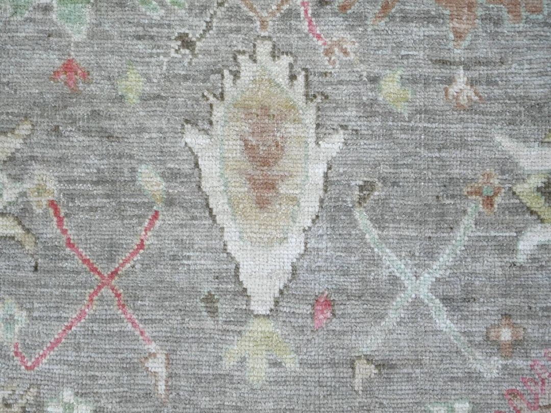 7'10" x 9'8" New Hand Knotted Grey Wool Rectangle Oriental Rug - MOA10222680