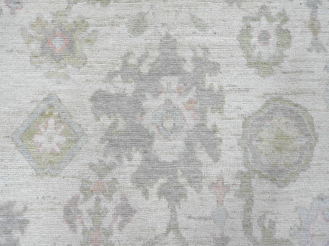 7'11" x 9'10" New Hand Knotted Ivory Wool Rectangle Oriental Rug - MOA10222683