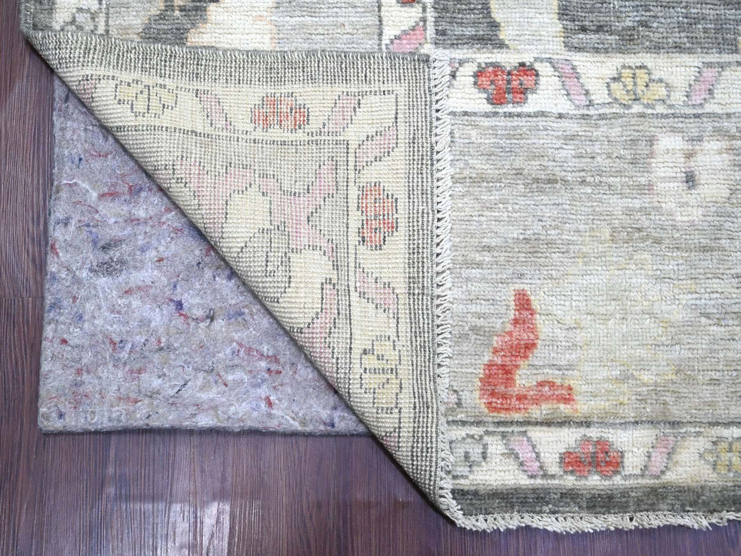 8'11" x 11'9" New Hand Knotted Grey Wool Rectangle Oriental Rug - MOA10222684