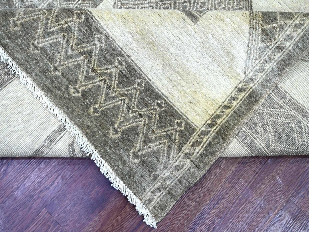 8'0" x 9'7" New Hand Knotted Ivory Wool Rectangle Oriental Rug - MOA10222695