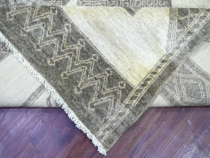8'0" x 9'7" New Hand Knotted Ivory Wool Rectangle Oriental Rug - MOA10222695