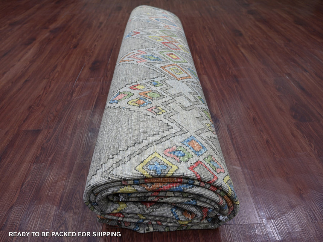 10'1" x 13'8" New Hand Knotted Grey Wool Rectangle Oriental Rug - MOA10222696