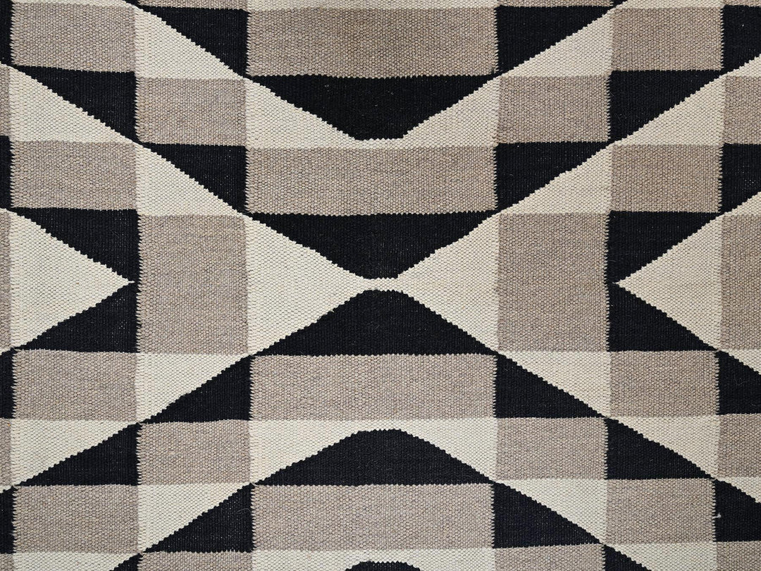 8'11" x 11'10" New Hand Woven Brown Wool Rectangle Oriental Rug - MOA1022271