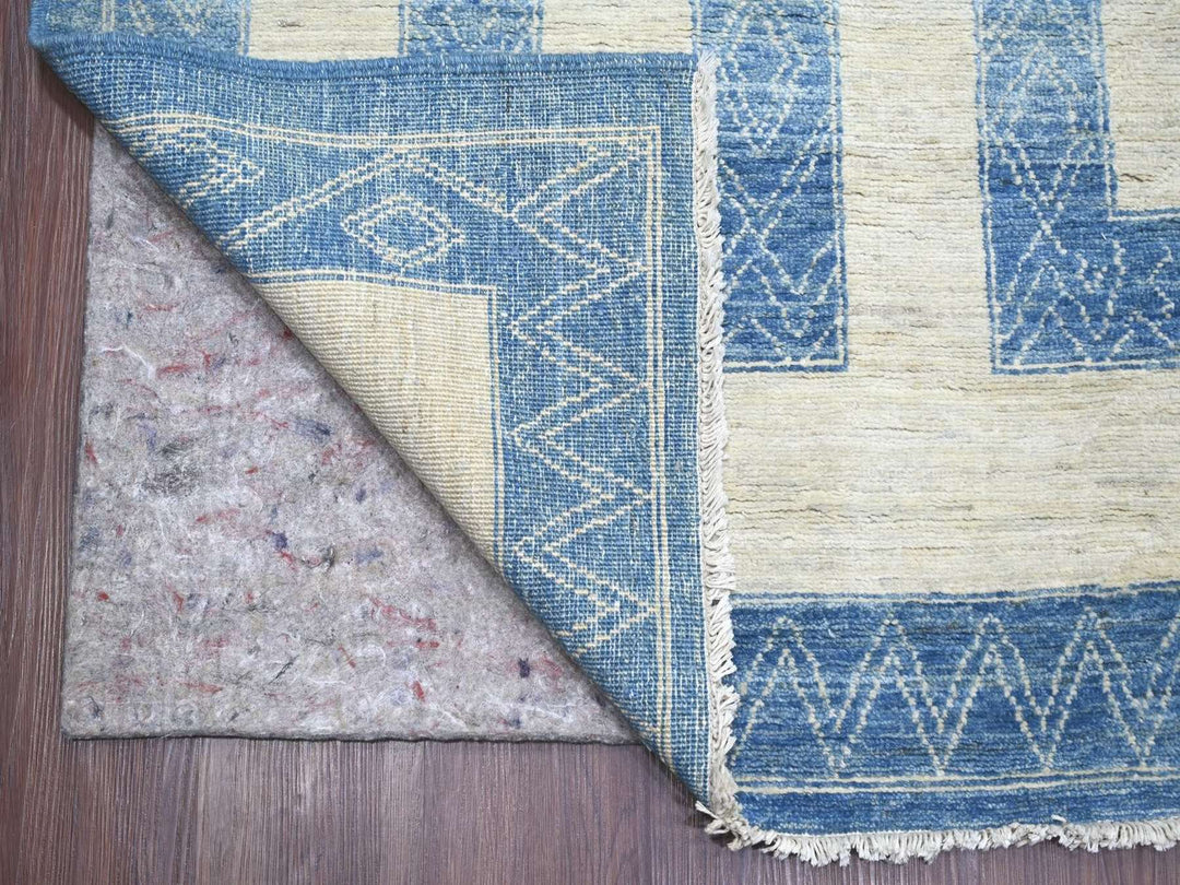 9'10" x 13'6" New Hand Knotted Blue Wool Rectangle Oriental Rug - MOA10222810