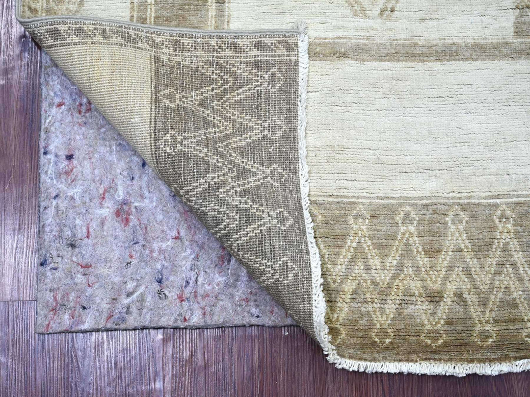 5'10" x 8'9" New Hand Knotted Ivory Wool Rectangle Oriental Rug - MOA10222814