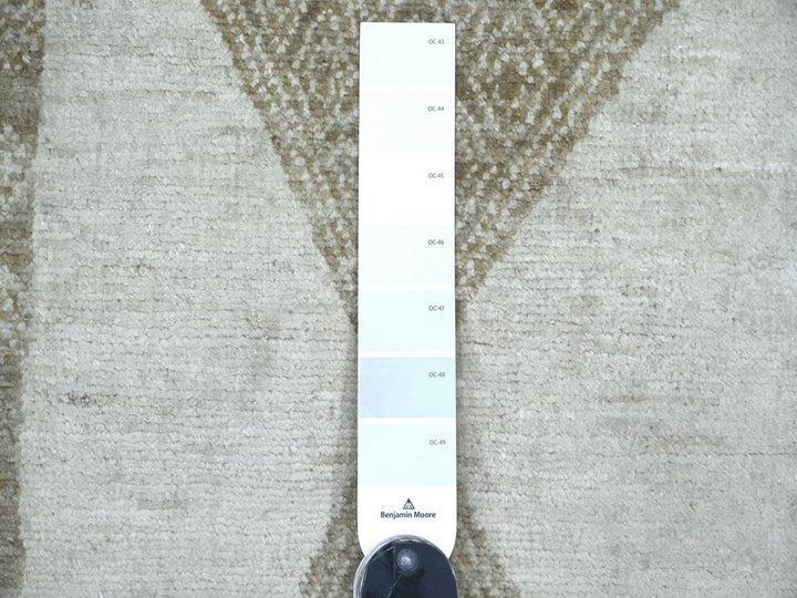 5'10" x 8'9" New Hand Knotted Ivory Wool Rectangle Oriental Rug - MOA10222814