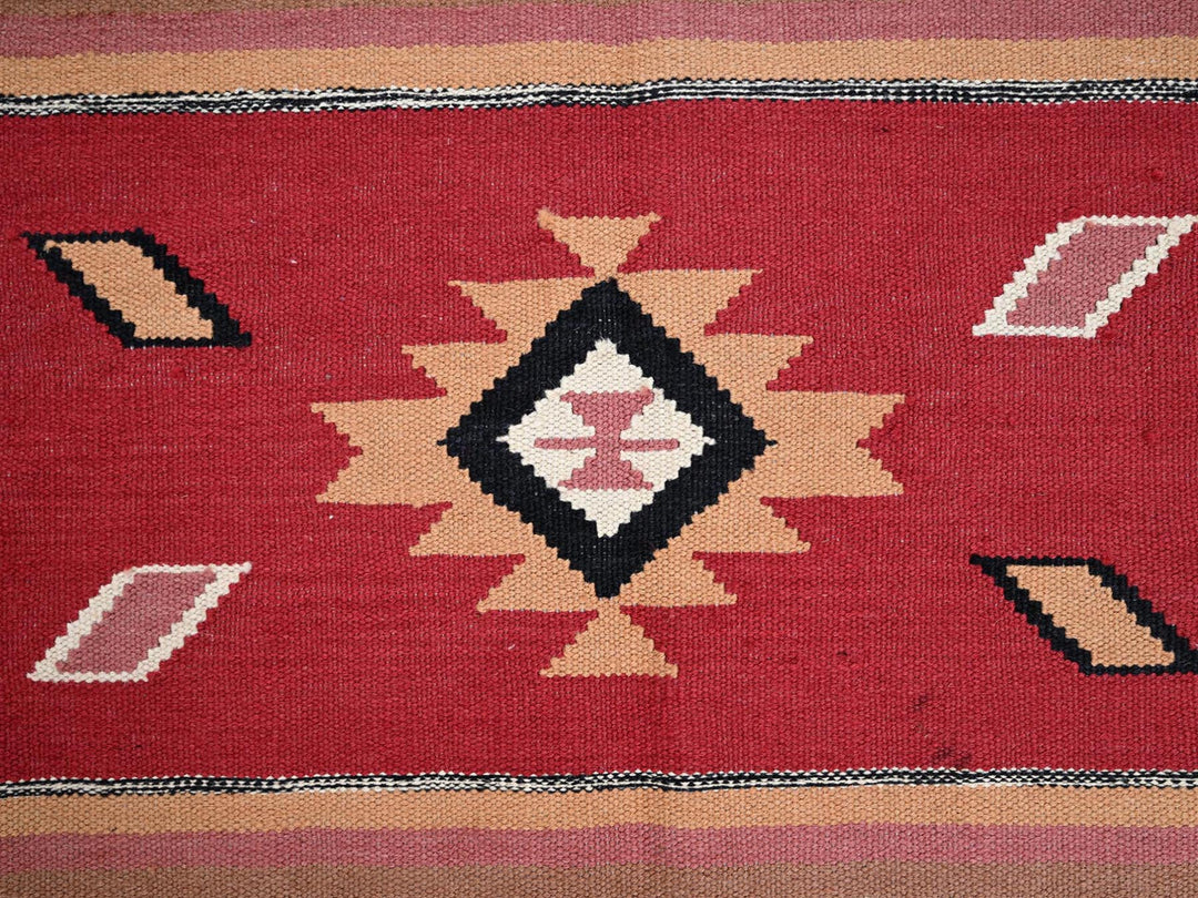 5'2" x 7'1" New Hand Woven Red Wool Rectangle Oriental Rug - MOA1022281
