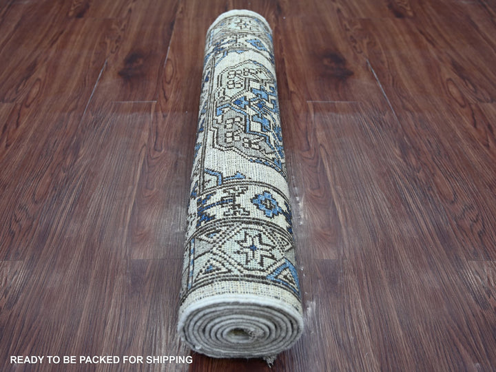 2'7" x 8'3" New Hand Knotted Ivory Wool Runner Oriental Rug - MOA10222842