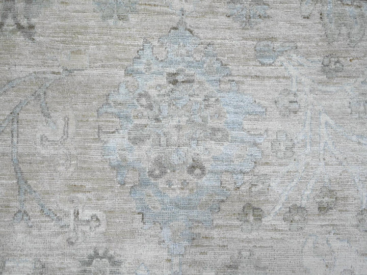 9'10" x 13'11" New Hand Knotted Grey Wool Rectangle Oriental Rug - MOA10222859