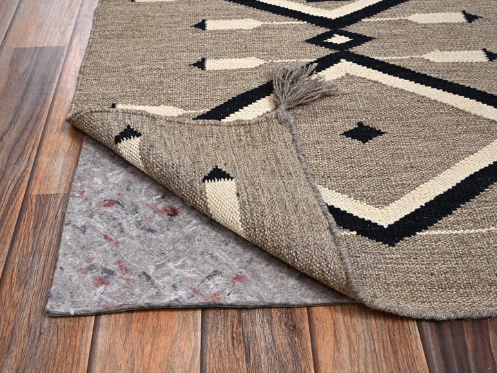 5'2" x 7'0" New Hand Woven Brown Wool Rectangle Oriental Rug - MOA1022286