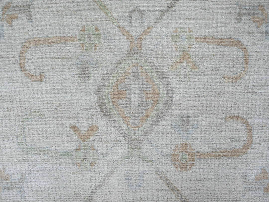 10'0" x 13'7" New Hand Knotted Grey Wool Rectangle Oriental Rug - MOA10222884