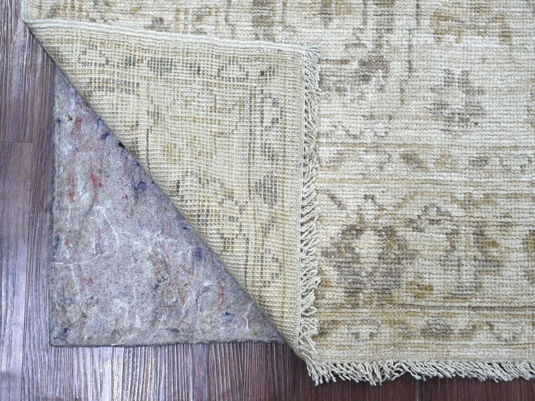 4'3" x 5'11" New Hand Knotted Grey Wool Rectangle Oriental Rug - MOA10222923