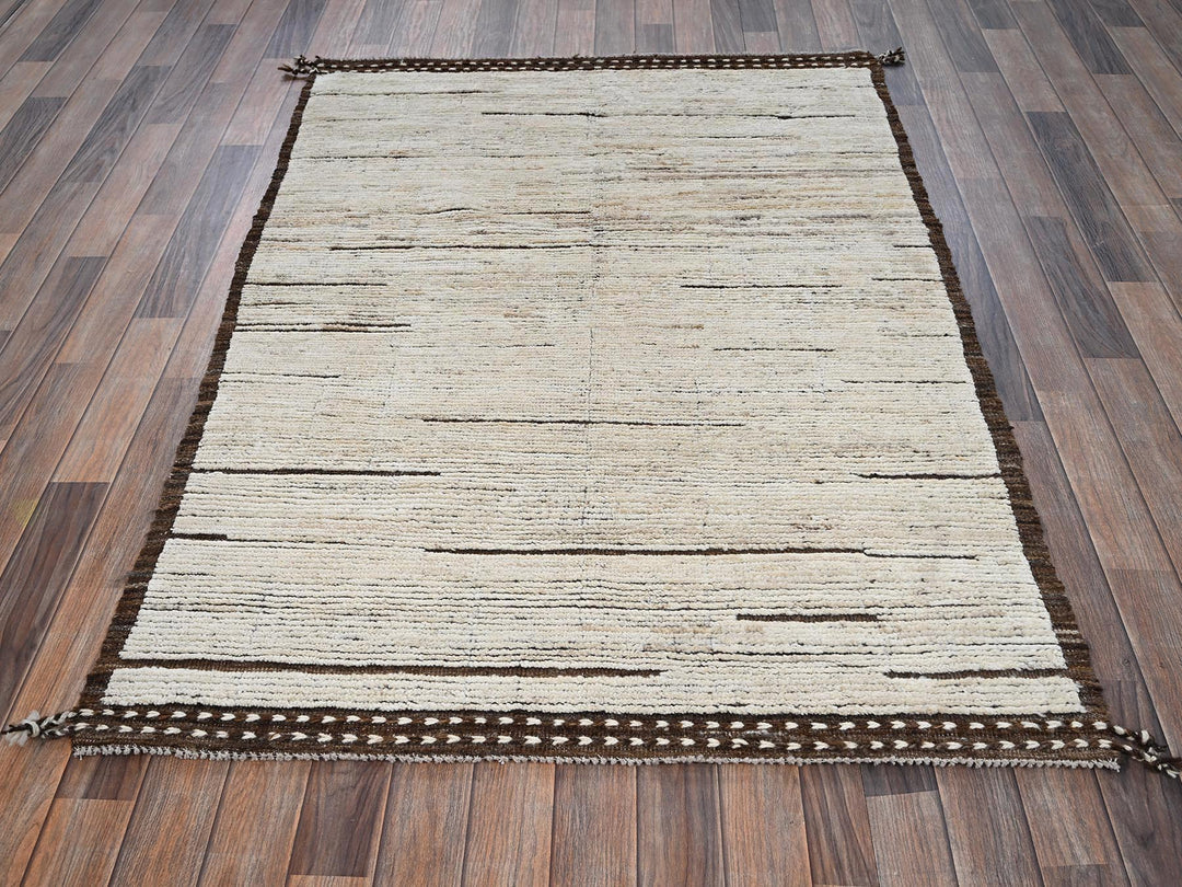 4'3" x 5'11" New Hand Knotted Ivory Wool Rectangle Oriental Rug - MOA1022303