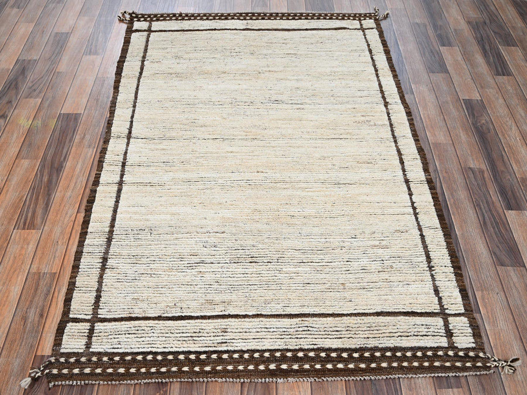 4'1" x 6'0" New Hand Knotted Ivory Wool Rectangle Oriental Rug - MOA1022310