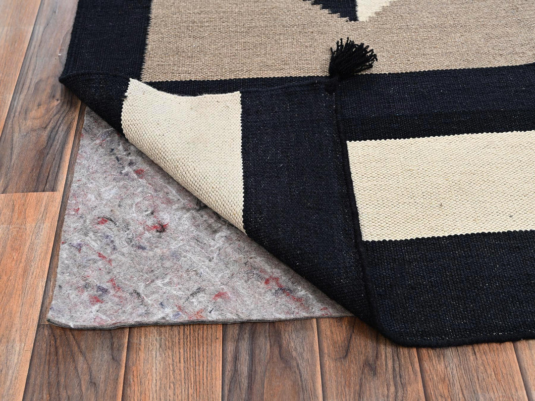 9'2" x 11'10" New Hand Woven Brown Wool Rectangle Oriental Rug - MOA1022315