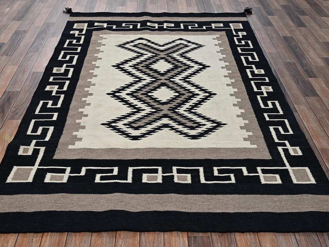5'2" x 7'0" New Hand Woven Brown Wool Rectangle Oriental Rug - MOA1022326