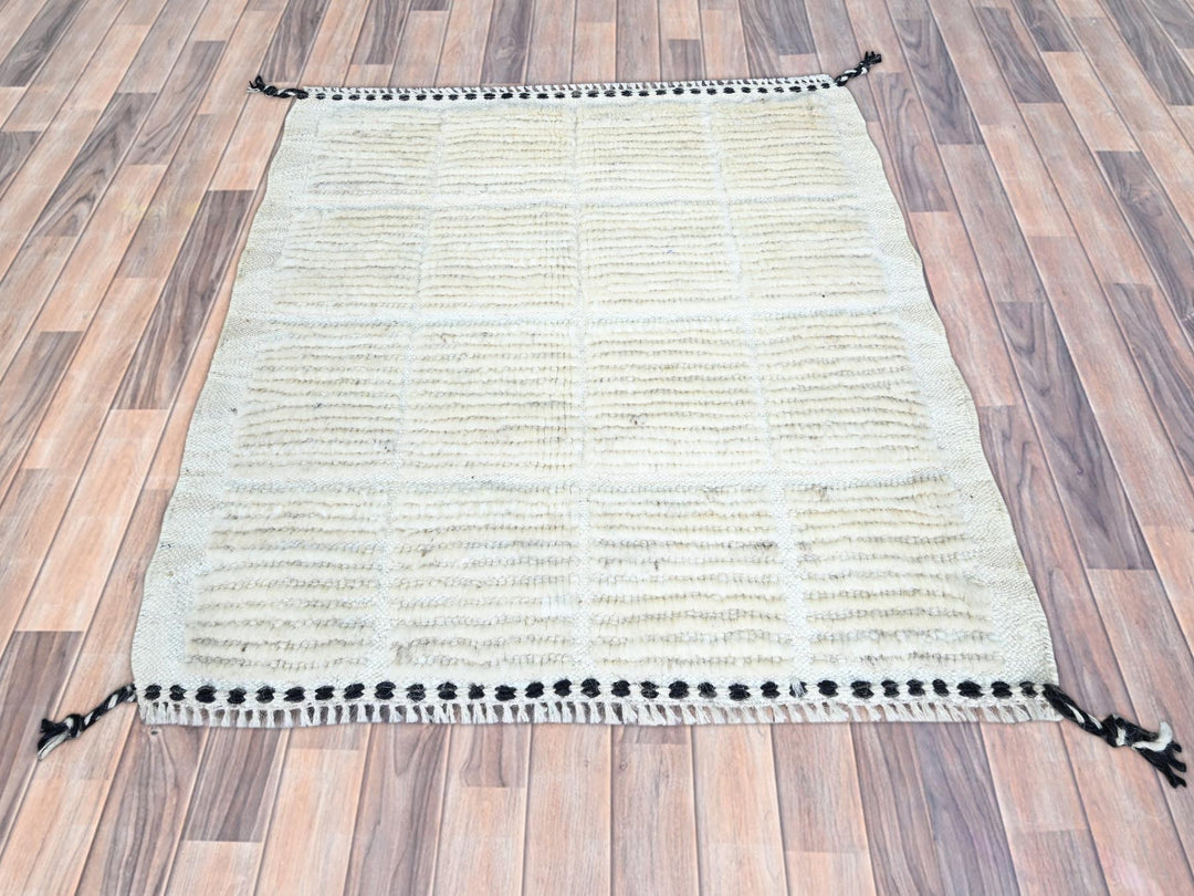1'8" x 2'0" New Hand Knotted Ivory Wool Square Oriental Rug - MOA102248