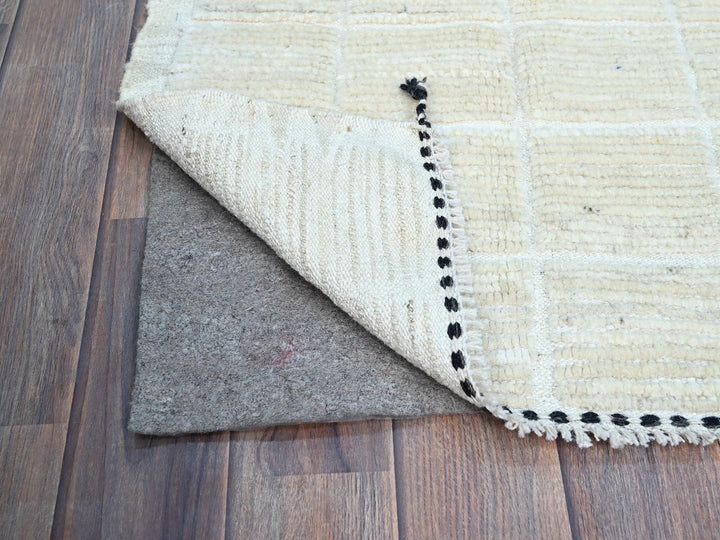1'8" x 2'0" New Hand Knotted Ivory Wool Square Oriental Rug - MOA102248