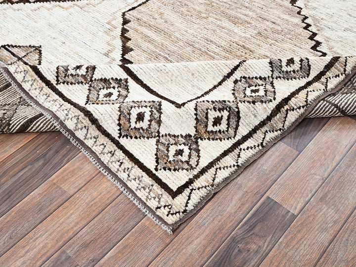 8'4" x 10'1" New Hand Knotted Ivory Wool Rectangle Oriental Rug - MOA1022516