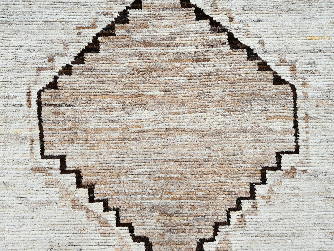 8'4" x 10'1" New Hand Knotted Ivory Wool Rectangle Oriental Rug - MOA1022516