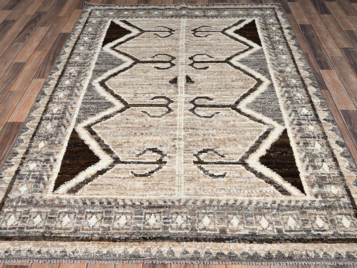 5'2" x 7'1" New Hand Knotted Brown Wool Rectangle Oriental Rug - MOA1022517