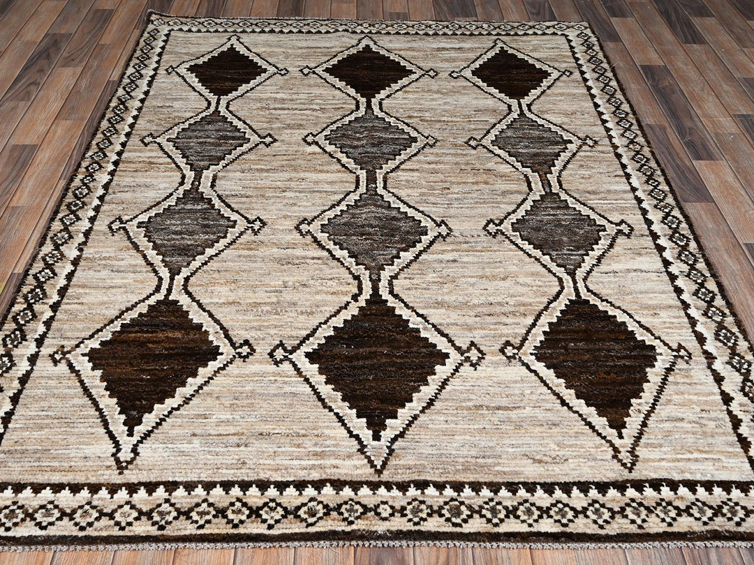 5'3" x 7'1" New Hand Knotted Brown Wool Rectangle Oriental Rug - MOA1022521