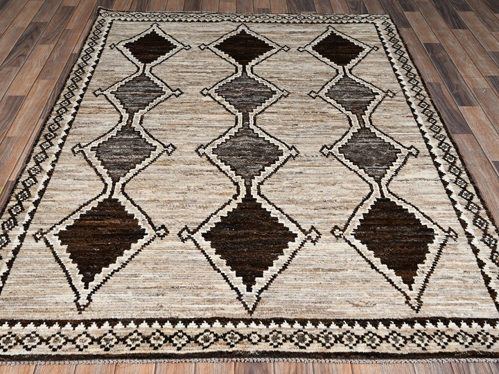 5'3" x 7'1" New Hand Knotted Brown Wool Rectangle Oriental Rug - MOA1022521