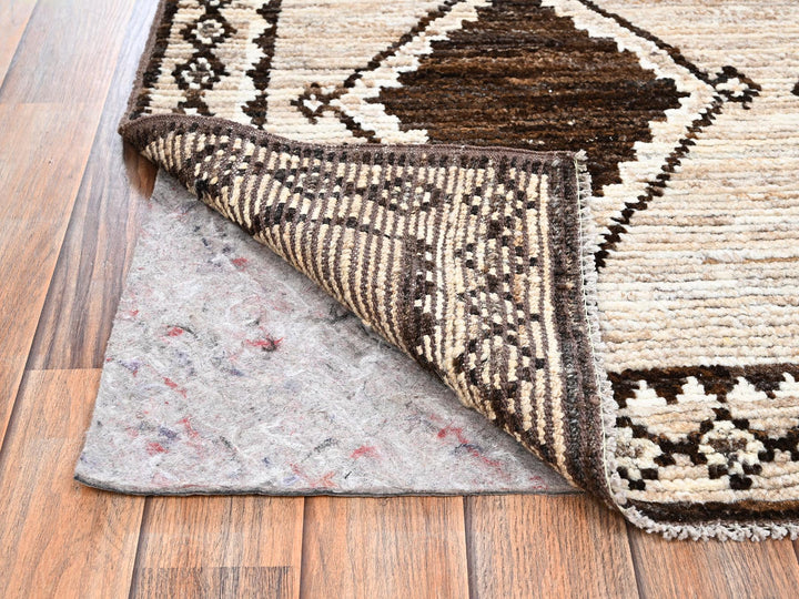 5'3" x 7'1" New Hand Knotted Brown Wool Rectangle Oriental Rug - MOA1022521