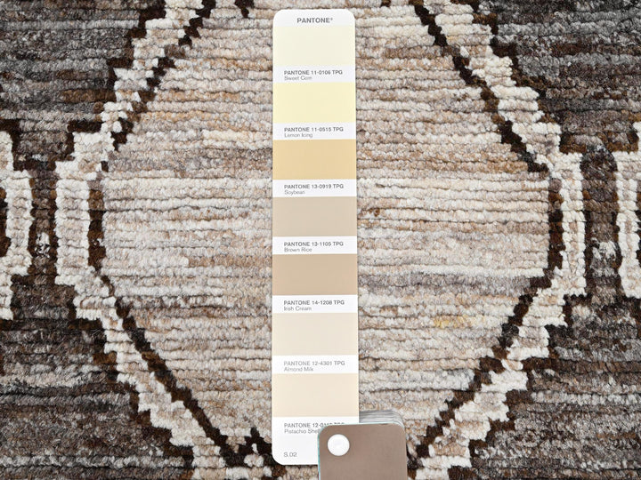 5'3" x 7'1" New Hand Knotted Brown Wool Rectangle Oriental Rug - MOA1022521