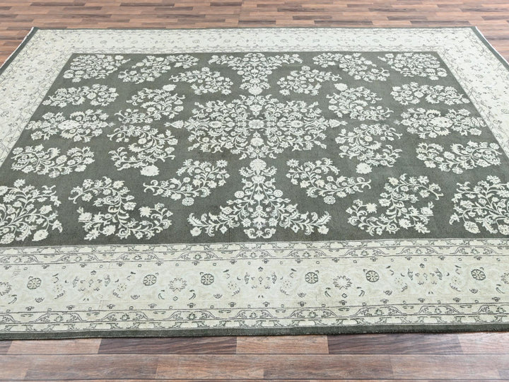 9'8" x 14'2" Vintage Hand Knotted Green Wool Rectangle Oriental Rug - MOA1022529